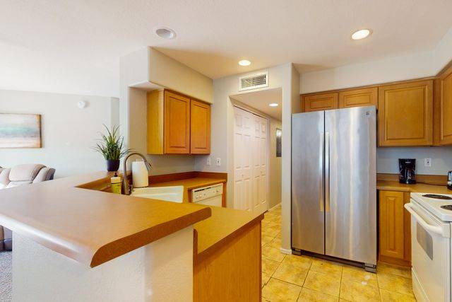 Fountain Hills, AZ Condo Low Down Owner Finance