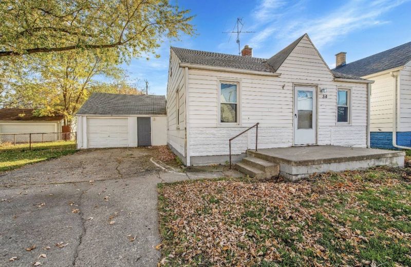 Rent-To-Own Hazel Park Move-In Ready 2BR RTO